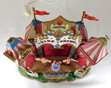 Load image into Gallery viewer, LEMAX 64492 Carnival Side Shows Circus Performers Animated Sound Light 2006 WRX