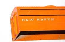 Load image into Gallery viewer, Lionel 232 New Haven A Alco Diesel w/BLACK PILOT/Apron 1962 Runs Scarce INTERESTING