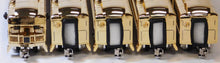Load image into Gallery viewer, MTH 20-4029 + 20-4129 Millennium GOLD O Gauge 7car 70' Madison Passenger Set NYC
