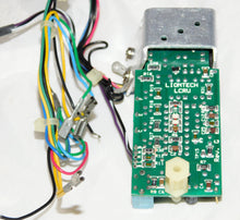 Load image into Gallery viewer, Lionel 610-6123-126 LCRU F3 Dual Mtr for 2motor F3 w/brackt 61061231266 part NOS