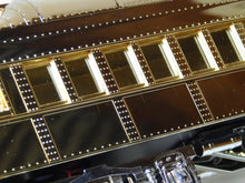 Load image into Gallery viewer, MTH 20-4029 + 20-4129 Millennium GOLD O Gauge 7car 70' Madison Passenger Set NYC