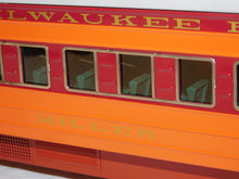 Load image into Gallery viewer, Lionel 6-13004 & 6-13006 STANDARD GAUGE HIAWATHA Loco & 4 car Passenger set WOW