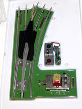Load image into Gallery viewer, MTH 10-4003 Standard Gauge Lionel 223 72" Wide Radius Remote Switch Right Hand C-7+