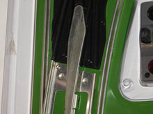 Load image into Gallery viewer, MTH 10-4003 Standard Gauge Lionel 223 72" Wide Radius Remote Switch Right Hand C-7+