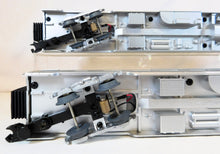 Load image into Gallery viewer, MTH 20-6645 California Zephyr 2-Car 70' Streamlined Sleeper/Diner Passenger Set