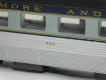 Load image into Gallery viewer, Rivarossi Baltimore & Ohio Three 85' Streamlined Passenger cars 2 Roomettes Coach HO
