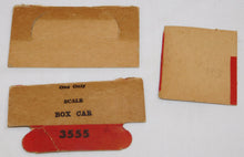 Load image into Gallery viewer, Marx 1950 PRR GAEX Boxcar w/BOX 3/16" scale Green tinplate O 027 Silver Trucks