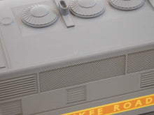 Load image into Gallery viewer, Lionel Trains 6-1579 Milwaukee Road Service Station Set F3 AA CRISP 7pcs 1975