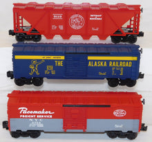 Load image into Gallery viewer, Lionel Trains 6-1579 Milwaukee Road Service Station Set F3 AA CRISP 7pcs 1975