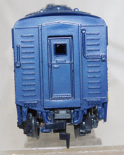 Load image into Gallery viewer, Athearn blue Santa Fe F7 B diesel dummy non-powered HO Scale Bluebonnet ATSF C-7