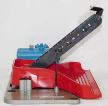 Load image into Gallery viewer, Lionel 397 BOXED Operating Belt Coal Loader 1948-57 accessory Working O clean w/instructions