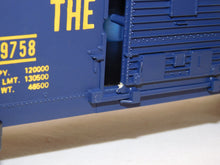 Load image into Gallery viewer, Lionel Trains 6-1579 Milwaukee Road Service Station Set F3 AA CRISP 7pcs 1975