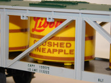 Load image into Gallery viewer, Lionel Trains 6-1579 Milwaukee Road Service Station Set F3 AA CRISP 7pcs 1975