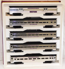 Load image into Gallery viewer, MTH MT 20-6501 Atlantic Coast Line 5Car 70' PLATED Aluminum Passenger Set 18" 96