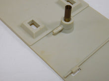 Load image into Gallery viewer, TYCO T- 951 Remote Control Operating Pipe Loader Car Boxed HO Scale C-7 w/button