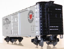 Load image into Gallery viewer, MTH 20-93144 Seaboard 40' box car 25049 Premier O scale C-8 1/48 Silver Meteor
