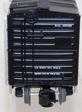 Load image into Gallery viewer, MTH 20-93144 Seaboard 40' box car 25049 Premier O scale C-8 1/48 Silver Meteor