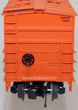 Load image into Gallery viewer, MTH 20-97570 DRGW 15946 50' Airslide Hopper Denver Rio Grande Western 1/48 O Prm