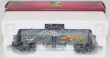Load image into Gallery viewer, MTH 20-90069 Seaboard Unibody Modern tank car #67890 Premier Line O scale 1/48