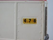 Load image into Gallery viewer, PREWAR American Flyer Freight Set THREE CARS O Gauge Link 476 478 484 BOXED Shel