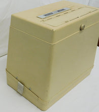 Load image into Gallery viewer, Tandy 26-1080 TRS 80 4P BOXED portable computer WORKS Radio Shack dual floppy