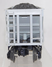 Load image into Gallery viewer, Lionel Trains 6138 B&O Quad Hopper w/ coal load 4 bay Baltimore & Ohio 1986 O