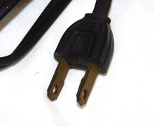 Load image into Gallery viewer, Lionel Trains 1026 transformer 25 watt power pack Postwar 1961-64 AC power CLEAN