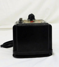 Load image into Gallery viewer, Lionel 1034 75 watt transformer Postwar 1948-54 red/blue print direction control Serviced