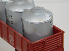 Load image into Gallery viewer, American Flyer 916 Delaware Hudson Gondola w/5 cannister D&H EARLY version