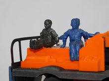 Load image into Gallery viewer, Lionel 50 Gang Car Boxed Postwar RUNS motorized unit Bumpers up reverses +instructions