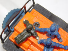 Load image into Gallery viewer, Lionel 50 Gang Car Boxed Postwar RUNS motorized unit Bumpers up reverses +instructions