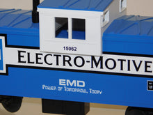 Load image into Gallery viewer, MTH 20-91006 EMD Extended Vision caboose Premier 1/48 O Scale C-8 Premier #15062