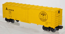 Load image into Gallery viewer, MTH 30-7825 Alaska Railroad ARR 11727 Boxcar McKinley National Park Route O 2001