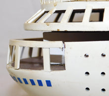 Load image into Gallery viewer, Royal Caribbean RCI LEGEND OF THE SEAS 30" wooden model Cruise Ship w/stand