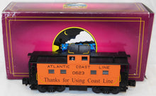 Load image into Gallery viewer, MTH 20-91082 ATLANTIC COAST LINE Steel Center Cupola Caboose ACL 0623 1/48 O scale