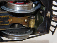 Load image into Gallery viewer, Lionel Prewar #152 Electric NYC S-Type 0-4-0 Engine 1918 Green Runs Y Stanchions