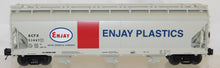 Load image into Gallery viewer, MTH 20-97765 ENJAY Plastics 3 Bay Centerflow Hopper Premier O C-8 #53487 1/48