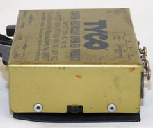 Load image into Gallery viewer, TYCO 899V DC Power Pack Transformer HO N + accessory Posts train Slot cars 18/20V