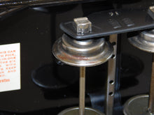 Load image into Gallery viewer, Prewar Lionel 513 Standard gauge Cattle Car GREEN / orange NICE REPAINT 1927-38