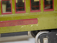 Load image into Gallery viewer, Lionel #347E BOXED Set w/ 8E Standard gauge passenger Set Olive 337 338 1920s Prewar