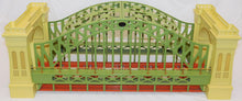 Load image into Gallery viewer, Lionel 6-32904 #305 Hellgate Bridge Standard Gauge /O Metal Cream/Green tinplate