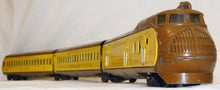 Load image into Gallery viewer, Lionel 752E 753 754 City of Portland Set 751E Prewar articulated streamliner 072