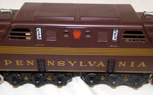Load image into Gallery viewer, John Daniels GG-1 4935 w/sound Standard Gauge engine Runs Tuscan Dual motors JAD Scarce