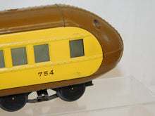 Load image into Gallery viewer, Lionel 752E 753 754 City of Portland Set 751E Prewar articulated streamliner 072