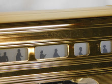Load image into Gallery viewer, MTH 30-6707 Millennium 18K GOLD Plt 4car 60' Aluminum Passenger Set Pennsylvania