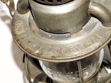 Load image into Gallery viewer, New York Central Railroad Lantern Clear Embossed Globe Dietz Vesta Dated NYC