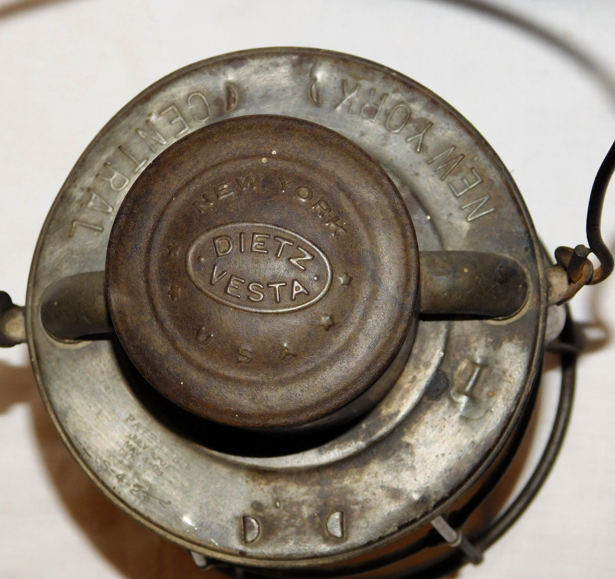 New York Central Railroad Lantern Clear Embossed Globe Dietz Vesta