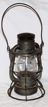 Load image into Gallery viewer, New York Central Railroad Lantern Clear Embossed Globe Dietz Vesta Dated NYC