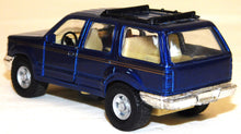 Load image into Gallery viewer, MTH 30-9114 Operating McDonalds Restaurant Rail King Boxed O operating accessory