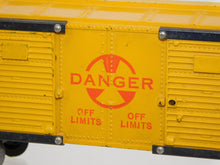 Load image into Gallery viewer, American Flyer #25056 USMC Rocket Launcher Set Div 37 w/ Boxcar & Flatcar CLEAN